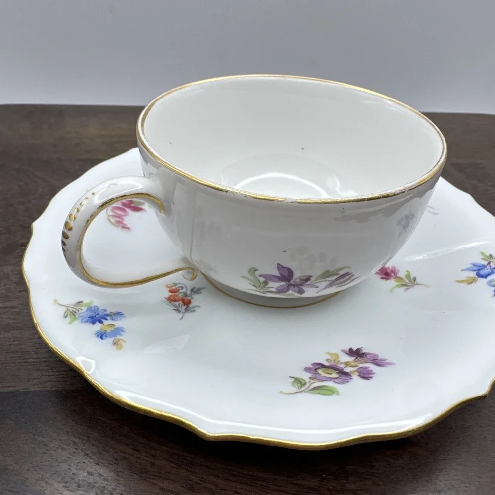 Meissen Flat Cup & Saucer Set Chinoiserie X Mark Crossed Swords Floral AS IS Vtg